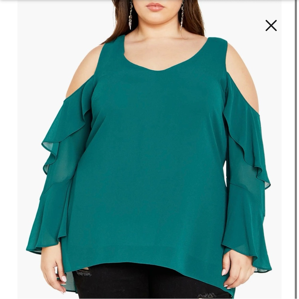 NWT! City Chic Cold Shoulder High Low Top